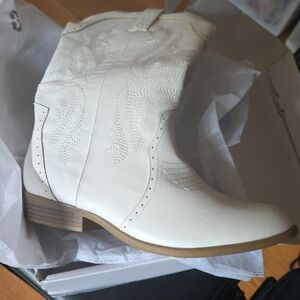 Dream Pairs White Western Kids Boots